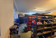 Moderne und voll ausgestattete Kfz-Werkstatt mit Verkaufsfläche in Toplage an der B137 zu mieten