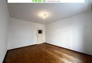 Helle und geräumige 3 - Zimmer Wohnung in guter Lage mit großzügiger Dachterrasse und Lift