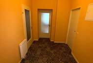 2 Zimmer Altbauwohnung in der Storchengasse - nur ca. 3 - 4 Gehminuten zu den U-Bahnen U4 &amp; U6