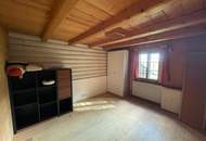 Holzhaus in Waldrandlage – absolute Ruhelage mit Dorfnähe und modernem, belagsfertigem Zubau
