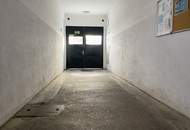 1160 Wien: Altbau-Wohnung mit Sanierungsbedarf beim Brunnenmarkt nahe U6