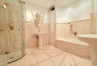 Repräsentative Villa mit Indoorpool