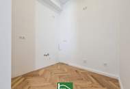 Provisionsfrei! - Einzigartige Möglichkeit! - Townhouse mit Grünfläche und Terrasse in Hofruhelage plus separater 29,5qm Wohnung (Einliegerwohnung) - Altbaucharme trifft modernen Wohngenuss