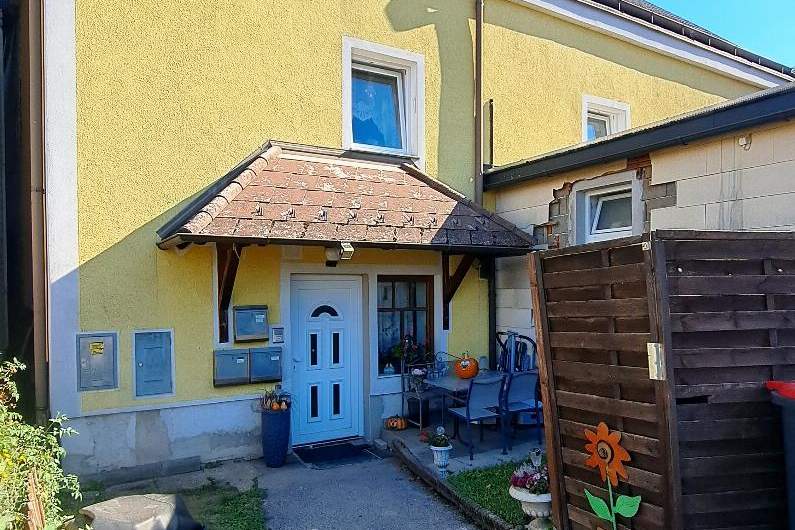 Attraktives Mehrparteienhaus mit interessanter Rendite!, Haus-kauf, 3363 Amstetten