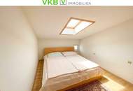 „Drei Wohnungen – ein Zuhause: Großzügiges Mehrfamilienhaus mit Pool, Sauna & Fernblick“