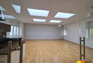 Loftartige, sanierte Wohnung im ruhigen Hofhaus