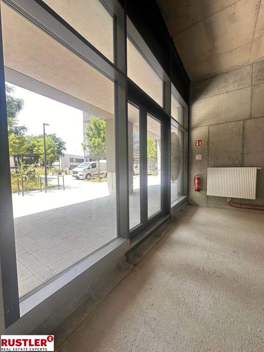 Geschäftsfläche im Zentrum von Klagenfurt - modern. hell. gestalten Sie mit! Top GE5