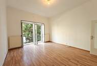 Vorgarten: Gemütliche Balkonwohnung + Idealer Grundriss + Sonniges Wohnzimmer + Teilbar auf 2-3 Zimmer