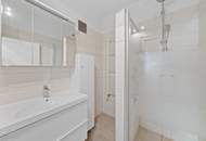 Sonnige 2-Zimmer Wohnung mit wunderschönem Ausblick - Nähe Schloss Schönbrunn - Singles - Paare - Jungfamilien - Anleger