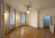 Modernisierte Altbauwhg nähe AKH // Modernized apartment near AKH //