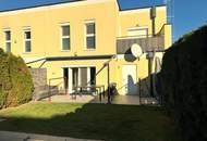 "Modernes Eckreihenhaus mit Garage und Pool!"