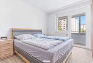 Umfassend modernisierte 2-Zimmer-Wohnung mit Loggia