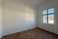 Erstbezug nach Generalsanierung - exklusive 4 Zimmer Altbauwohnung zu vermieten