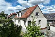 Nettes Haus mit kleinem Garten