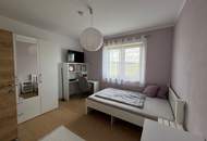 Großzügiges &amp; exklusives Familienhaus auf einer Ebene mit Garten und Nebengebäude