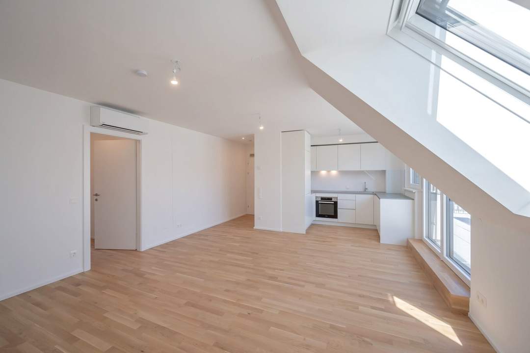 ASG IV-Qualitatives Wohnen in urbaner Lage: fantastischer 2-Zimmer Dachgeschoss-ERSTBEZUG mit BALKON! Provisionsfrei!