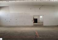 Großzügige Industriehalle in St. Valentin - 1311 m² zur Miete für Ihre Geschäftsideen, inkl. Büroräume auf 2 Etagen