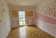 Unbefristete 4-Zimmer-Wohnung mit Balkon!