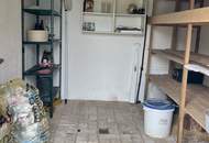 Solides Wohn- bzw. Ferienhaus (teilrenoviert) in wunderschöner Ruhelage mit 2 Wohneinheiten.