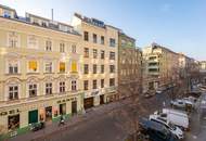 **Hannovermarkt** Charming 3-Room Period Apartment – Airbnb Suitable with Approved Balcony Option