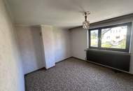Wohnhaus mit viel Platz und Potenzial sucht neuen Eigentümer !