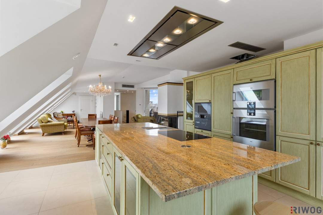LUXUS ÜBER WIEN *** DG-Maisonette beim Getreidemarkt mit rund 30m² Freifläche *** Luxusausstattung *** zwischen Mariahilfer Straße und Wienzeile