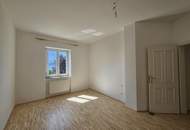 Stilvolle 2-Zimmer-Wohnung mit traumhaftem See- und Gebirgsblick in bester Altstadtlage