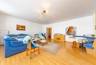 WOHNEN IM ZENTRUM! GERÄUMIGE 2 ZIMMER WOHNUNG MIT 81 m² WOHNFLÄCHE!
