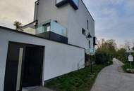 Designer-Doppelhaushälfte mit Dachterrasse & Garten in Mödling