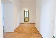 Erstbezug nach Sanierung: Traumhafter 4-Zimmer-Altbau mit moderner Ausstattung