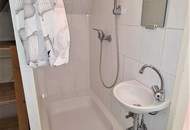 DACHGESCHOSS, AUGARTEN-NÄHE, 87 m² Maisonette mit 10 m2 Terrasse, Wohnküche, 2 Zimmer, Galerie, 2 Bäder, Rembrandtstraße