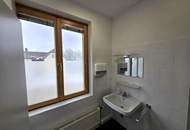 Helle Büroräume in Zentrumsnähe in Haag zu vermieten