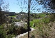 GROSSZÜGIGE LANDVILLA IN AUSSICHTSLAGE!