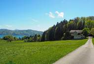 Haus in Alleinlage mit traumhafter Aussicht auf den Attersee
