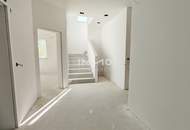 Attraktiver Betriebsstandort: Halle, Büro-/Wohngebäude und großes Grundstück mit Entwicklungspotential