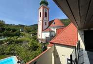 Rückzugsort mit Historie - Luxus-Dachgeschosswohnung im Kahlenbergerdorf