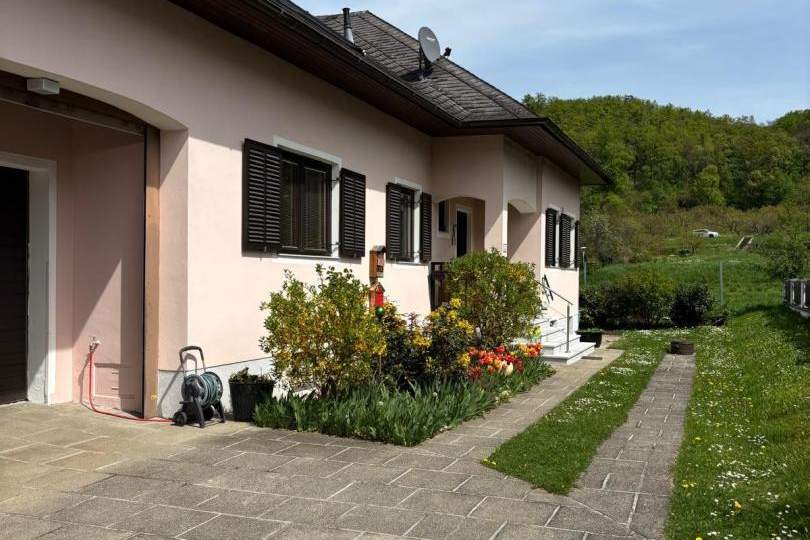 Wunderschönes Landhaus mit tollem Ausblick und Pool, Haus-kauf, 495.000,€, 3511 Krems(Land)
