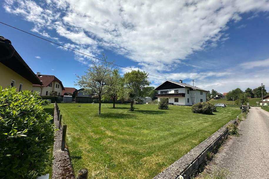 CA. 1.024 M² MIT POTENZIAL FÜR BIS ZU 6 WOHNEINHEITEN, Grund und Boden-kauf, 325.000,€, 4863 Vöcklabruck