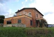 Teilfertiges Wohnhaus in Guter Lage