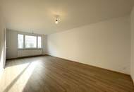 5. OG!!! Zentral begehbare 3-Zimmer-Wohnung mit Top-Infrastruktur bei der CEU