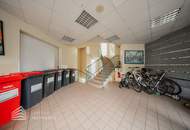 Wohnhaus mit Geschäftsflächen – Zentrale Lage in Horn
