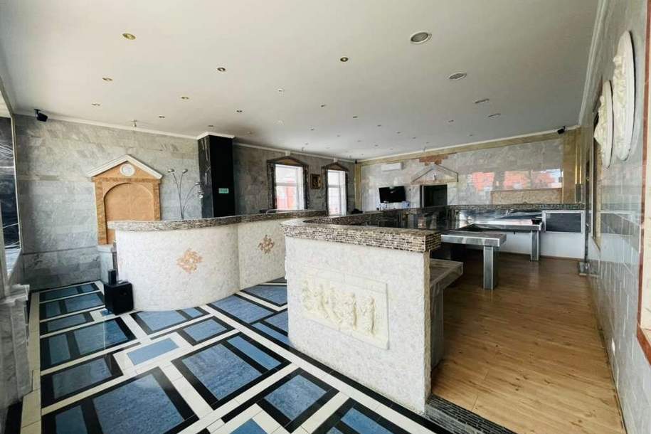 Schönes, großes, helles Büro PROVISIONFREI!!!, Gewerbeobjekt-miete, 887,00,€, 2601 Wiener Neustadt(Land)