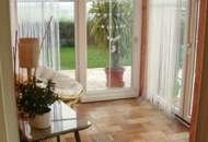 Familienfreundliches Haus mit Wintergarten und Doppelgarage!