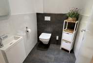 Exklusiver Bungalow mit Einleger Wohnung, Pool & Vollkeller