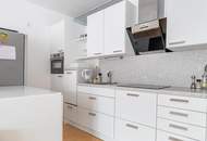 Moderne und helle Traumwohnung mit Stil