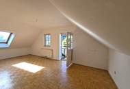 Zentrumsnahe ETW mit Balkon im 2. OG (Dachgeschoss)