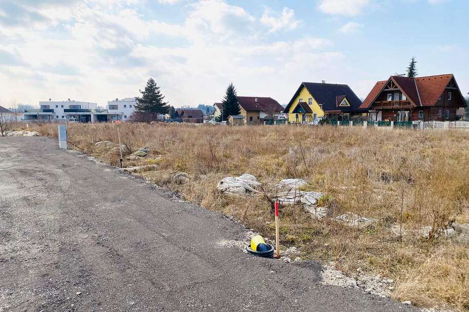 BAUGRUNDSTÜCK AM FÖHRENSEE IN TRASDORF INMITTEN DER NATUR AN FELDER DER REGION ANGRENZEND, Grund und Boden-kauf, 115.000,€, 3452 Tulln