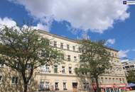 Das ist einzigartig! - Top 2,5 Zimmer Altbauwohnung mit Balkon und 32 m² Dachterrasse!