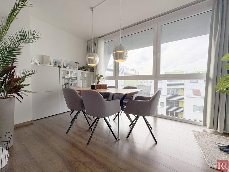 Familientraum mit 4 Zimmern, Dachterrasse mit Outdoorküche, exklusiver Badeseezugang, 2 Garagenplätze