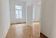 exklusives Wohnen in stilvoll renovierten Altbau
